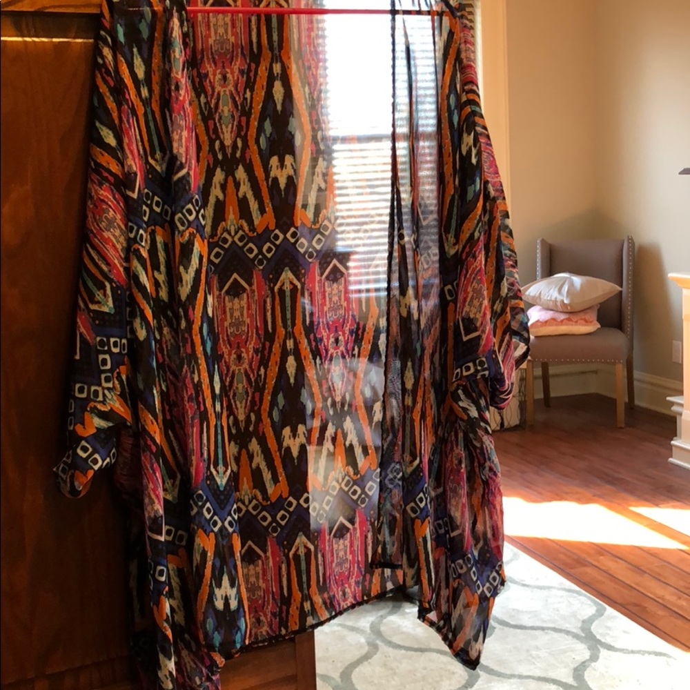 Gorgeous swim cover up multi colored